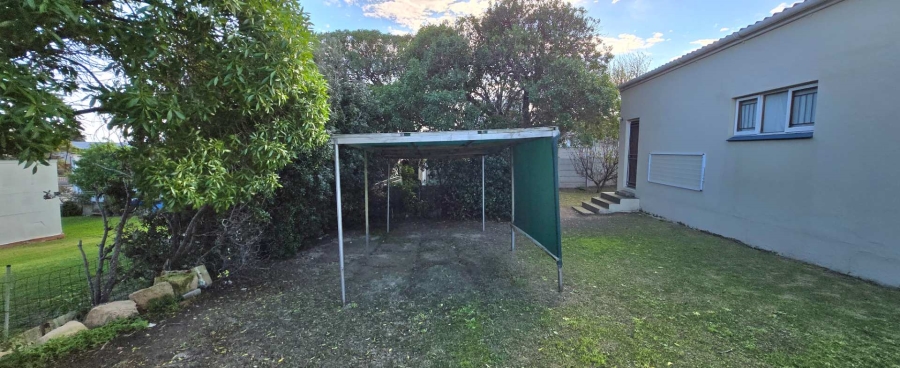 4 Bedroom Property for Sale in Gansbaai Central Western Cape